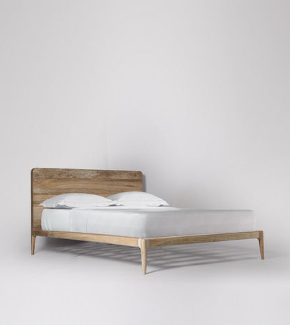 Lot of 3 x Swoon furniture items grade-BER Spares or repair RRP £1697.00