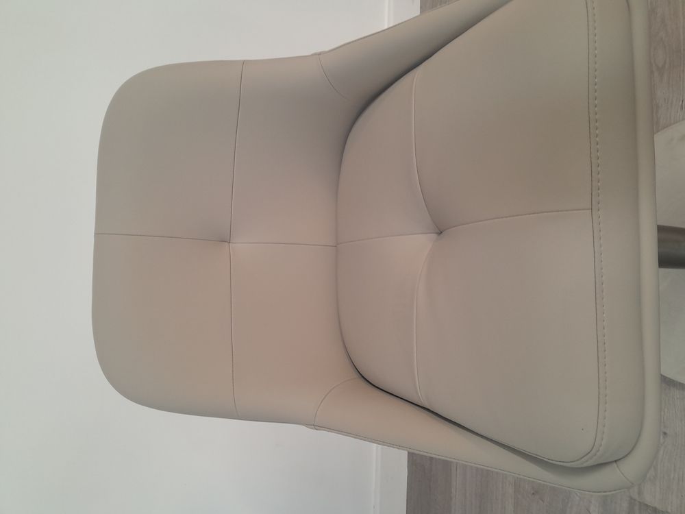 Lot of 4 x Furniture Village Items with Faults (ref FUV-GOL-A-12412) Total RRP £747