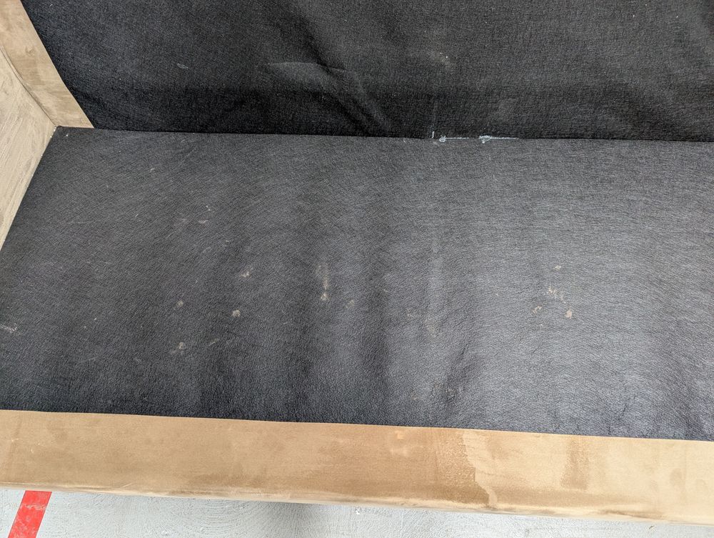 Lot of 2 x Dusk items grade-C2 Needs a clean RRP £739.00 - Image 3