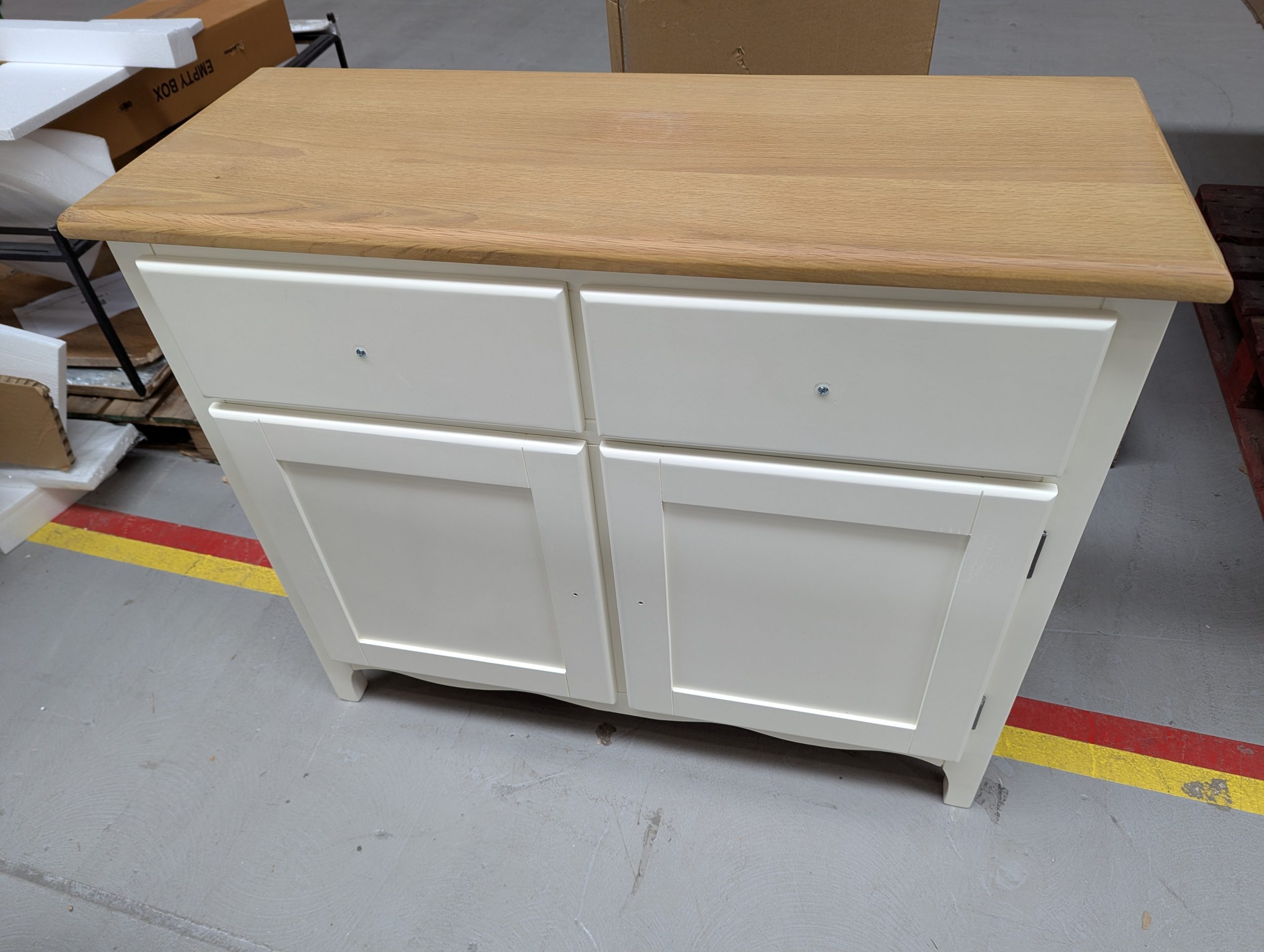 Lot of 2 x Roseland Furniture items grade-C1 Good with faults RRP £389.95
