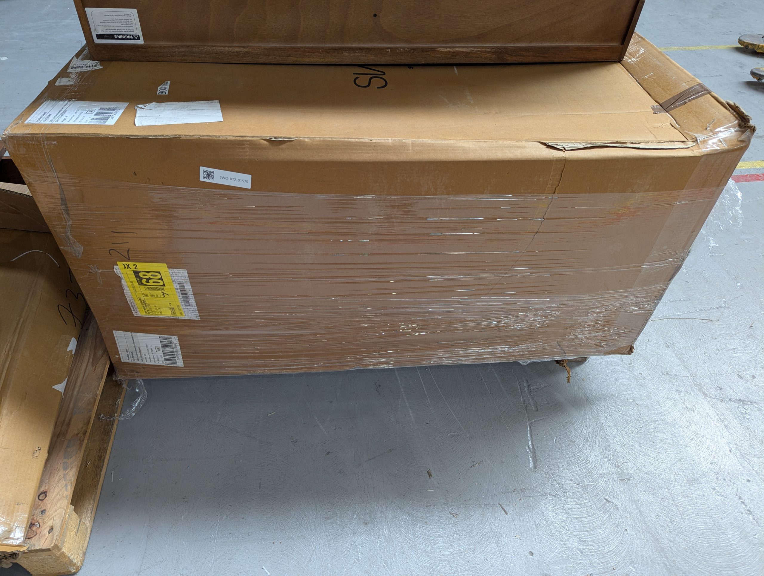 Lot of 2 x Swoon items grade-BER Spares or repair RRP £1478.00 - Image 2