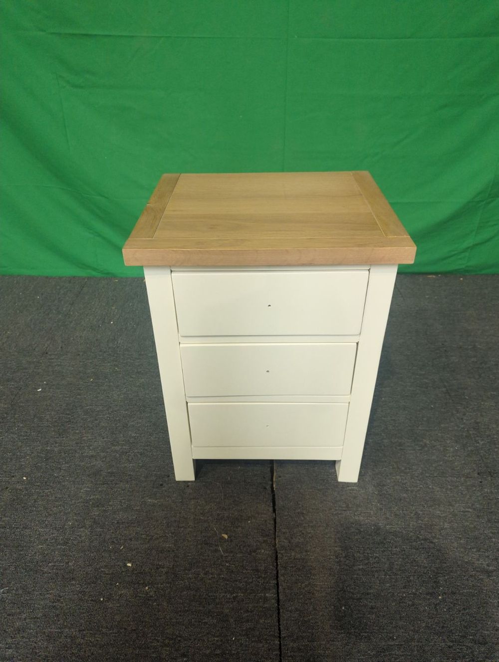 Lot of 8 x Roseland Furniture items grade-C1 Good with faults RRP £1318.65