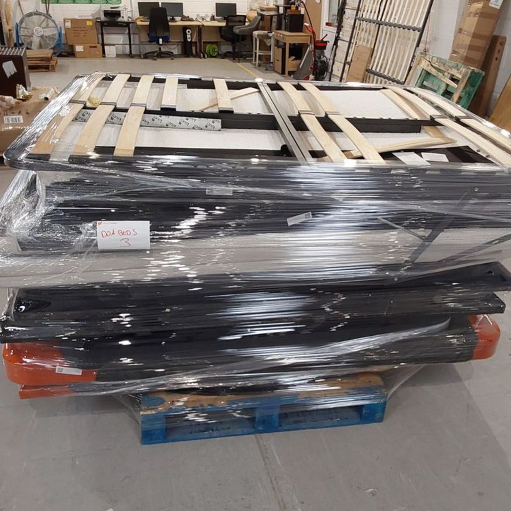 Lot of 6 x Dusk items grade-DOA Spares or repair RRP £1938.00